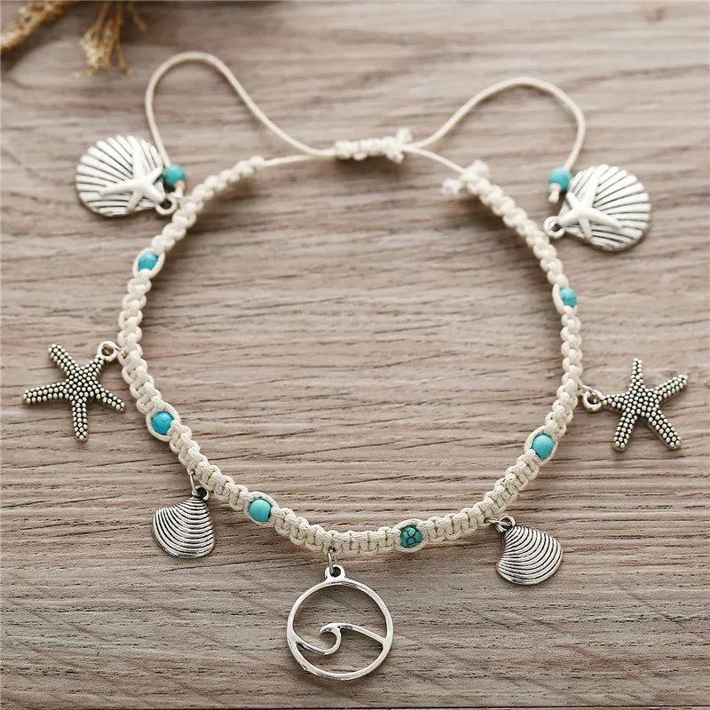 Modyle Bohemian Starfish Wave Anklet for Women - Handmade Green Stone Chain, Foot Jewelry for Summer and Beach, Ideal as a Bracelet