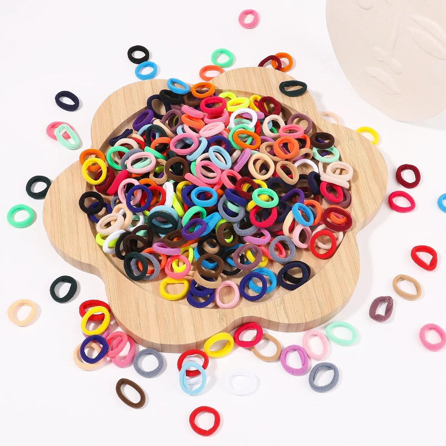 200 Stück Bunte Nylon Haargummis für Mädchen – Elastisch, Scrunchies, Haarschmuck