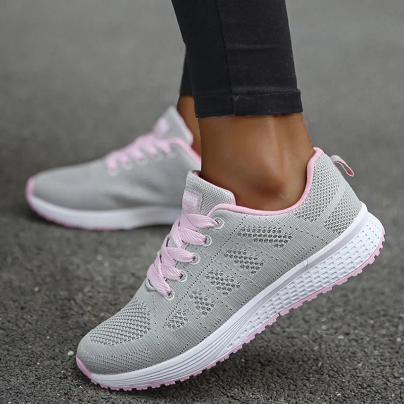 Atmungsaktive 2024 Mode-Turnschuhe für Frauen, Walking-Sneakers, weiche Damen-Sneakers, aus Mesh-Stoff, Schnürschuhe für Frauen.