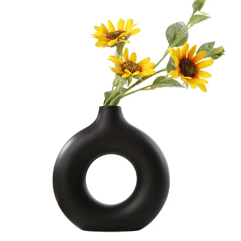 Nordische Keramikvase in Kreisform, Hohles Donut-Design, Dekoration für Wohnzimmer & Büro