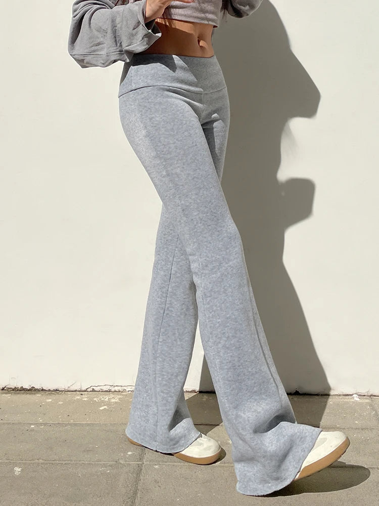 Iamsure lässige, sexy Basic-Flare-Hosen, einfarbig, im Y2K-Stil, schlank, niedrig tailliert, Bootcut für Frauen, Herbst- und Frühjahrsmode 2023, Streetwear für Damen.