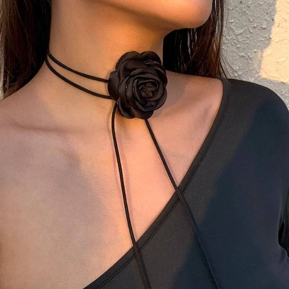 Romantic Gothic Rose Clavicle Chain - Large Flower Necklace for Women Korean Fashion Adjustable Rope Choker