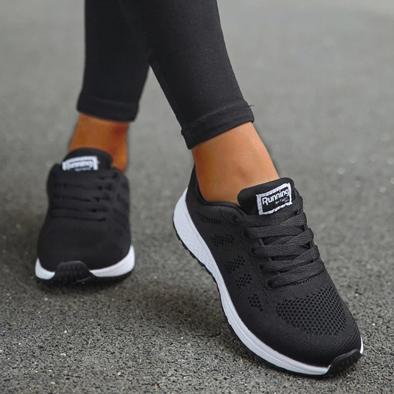 Atmungsaktive 2024 Mode-Turnschuhe für Frauen, Walking-Sneakers, weiche Damen-Sneakers, aus Mesh-Stoff, Schnürschuhe für Frauen.