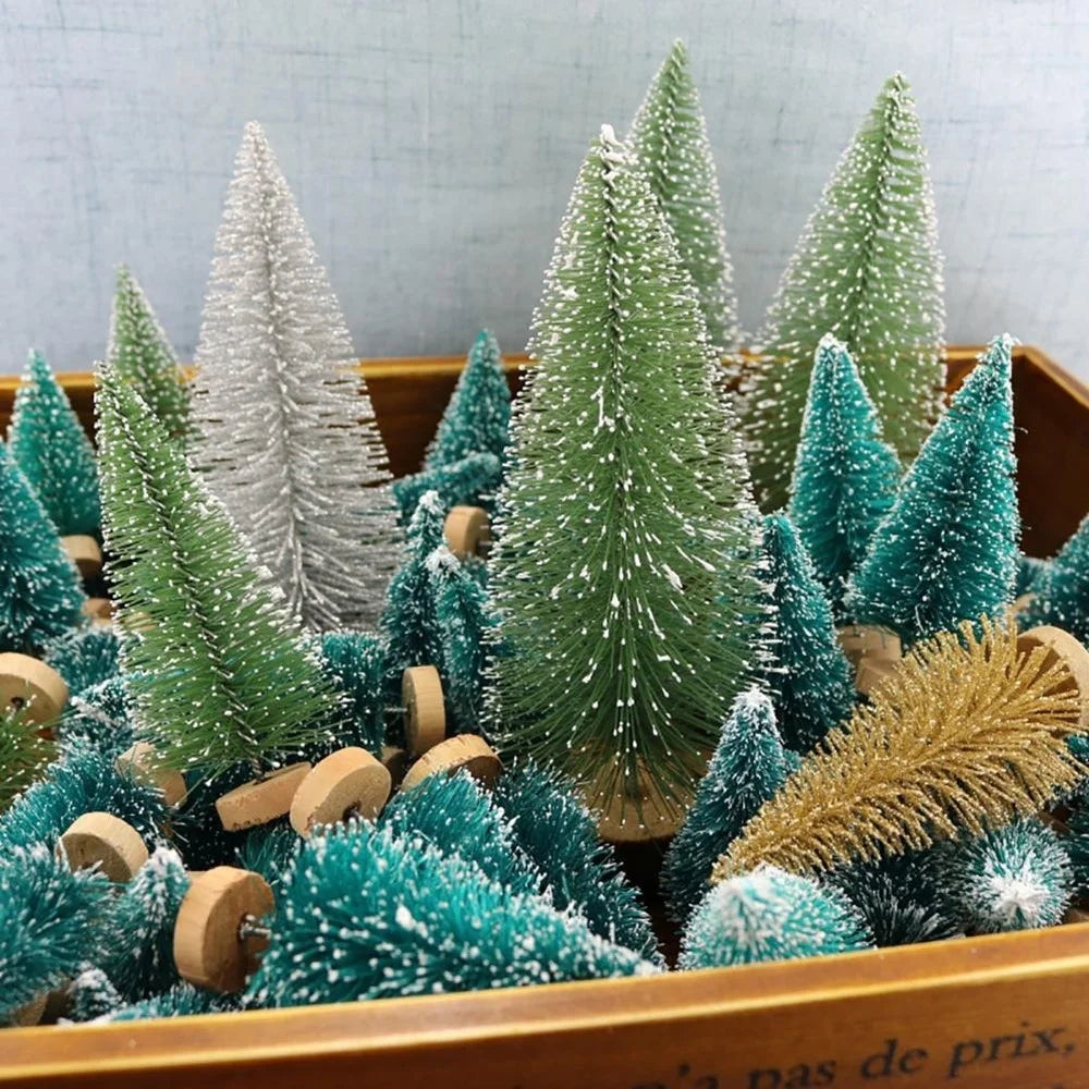 24-12 Stück Mini Weihnachts baum Sisal Seide Zeder Tischplatte Dekoration kleinen Weihnachts baum Mini Baum Fenster DIY Dekorationen 2023