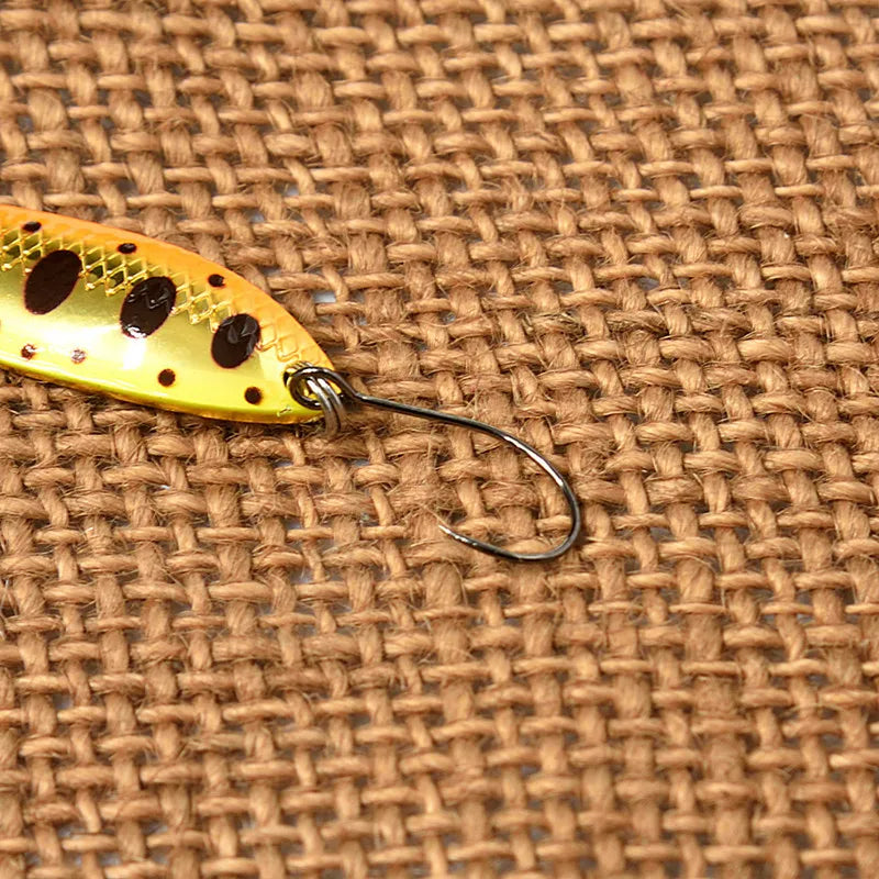 1/3/5pcs Spoon Lures - Ideal for freshwater fishing. Available in 2g, 3.5g and 5g. Perfect for bass, pike and trout in rivers and streams.